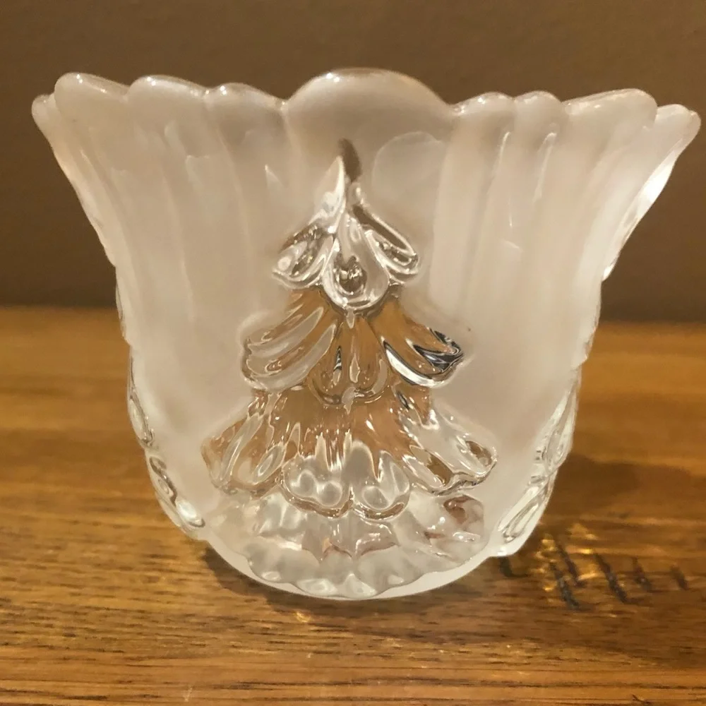 Mikasa Winter Dreams Frosted Crystal Christmas Tree Votive Holder New